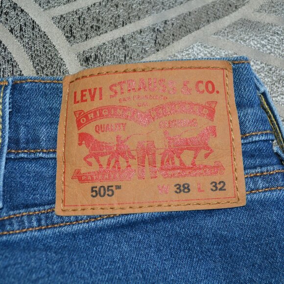 Levi's 505 Stretch Jeans 38x32 - Picture 2 of 3